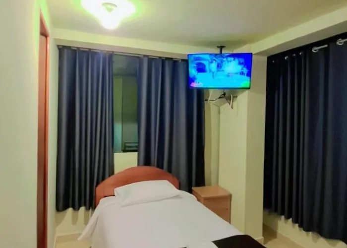 Kuntur House 2*