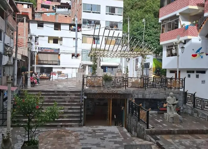 Hotel Kuntur House Machu Picchu